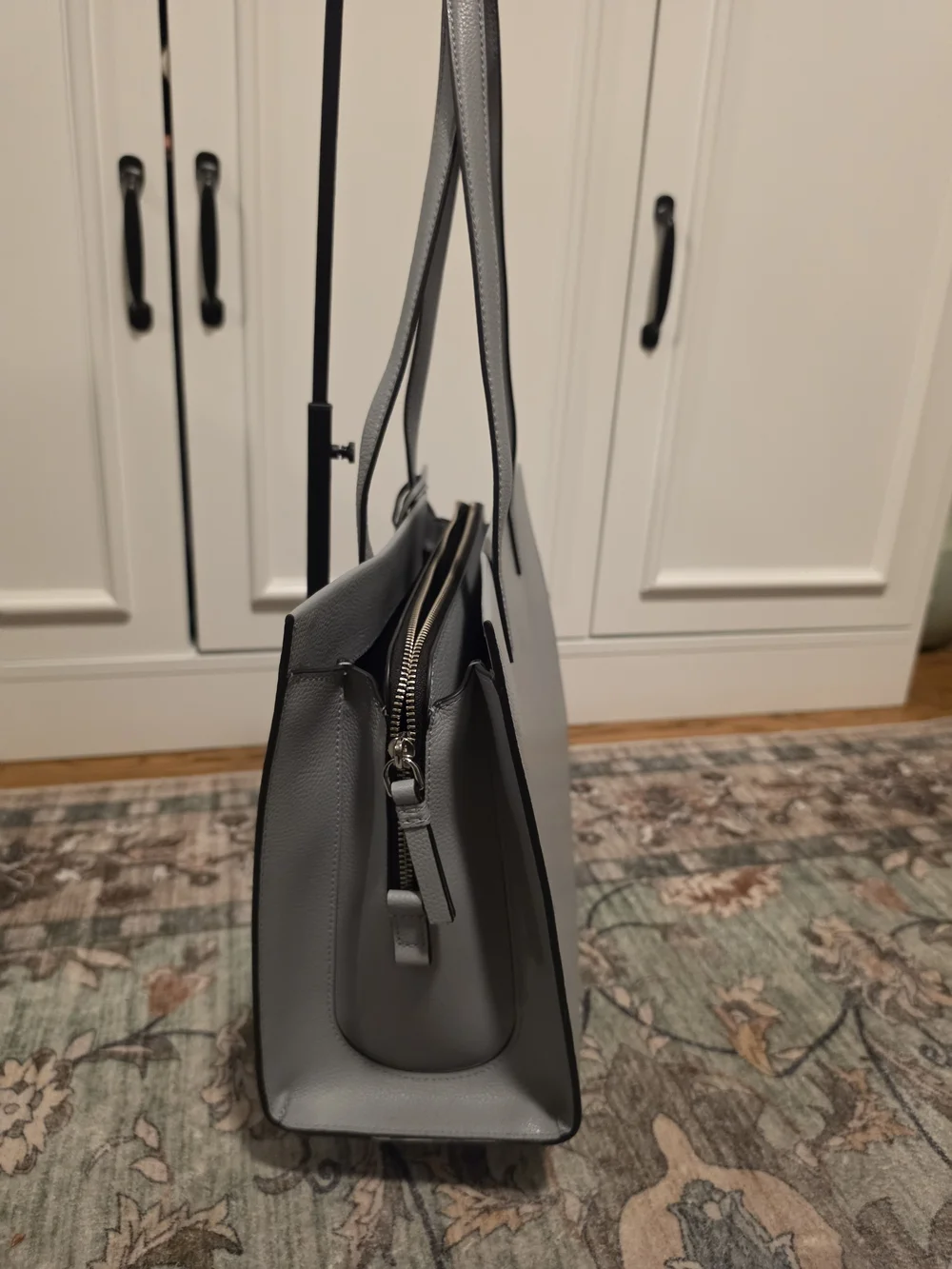 Marc Jacobs  Gray Rock Leather  Work Tote Laptop Bag